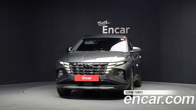Hyundai Tucson (NX4) Gasoline 1.6 Turbo 4WD Inspiration 2022 — фото 3