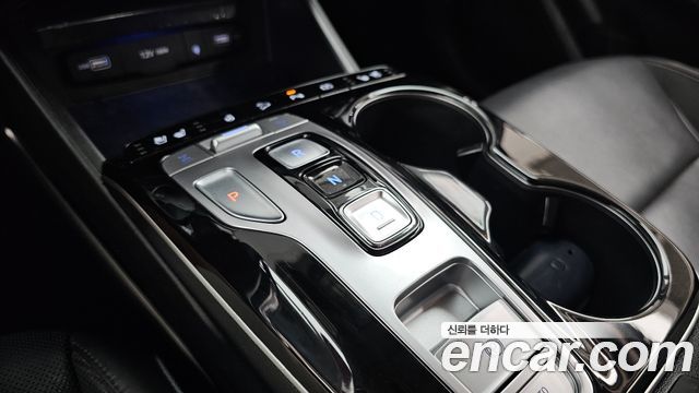 Hyundai Tucson (NX4) Gasoline 1.6 Turbo 4WD Inspiration 2022 — фото 9