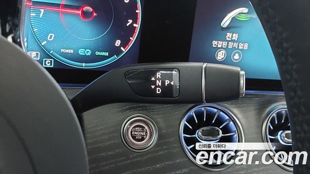 Mercedes-Benz E-Class (W213) E450 4MATIC Cabriolet 2022 — фото 23