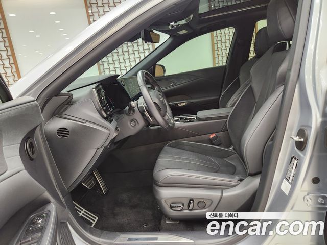 Lexus RX500h (V) F-Sport 2024 — фото 16