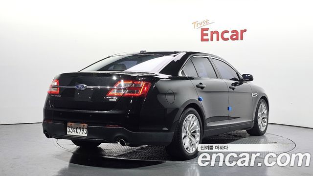 Ford Taurus 2.0 Limited EcoBoost 6th 2015 — фото 2
