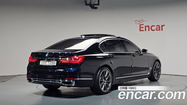 BMW 7 Series (G11) 750Li xDrive Vision 100 Edition 2017 — фото 2
