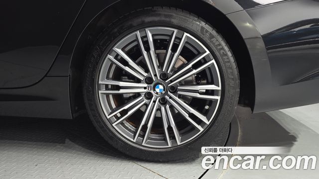 BMW 3 Series (G20) 320i M Sport 2022 — фото 21