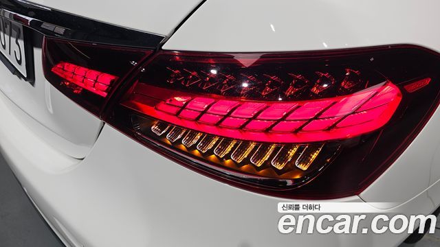 Mercedes-Benz E-Class (W213) E250 Exclusive 2021 — фото 23