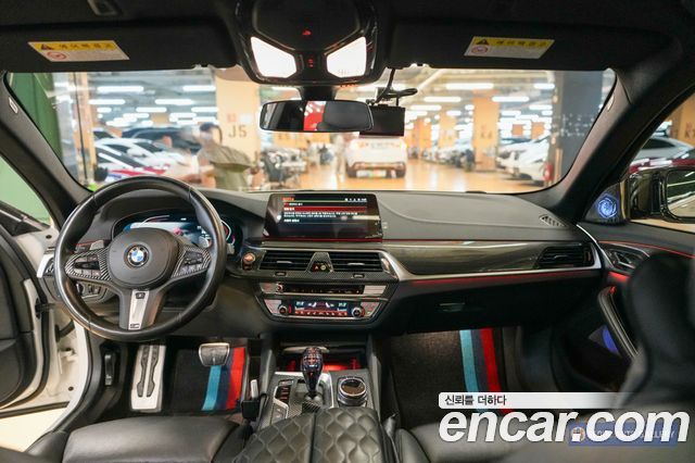 BMW 5 Series (G30) 520d xDrive M Sport Package Plus 2020 — фото 15