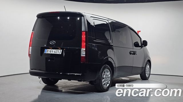 Hyundai Staria Cargo 5-Seater Modern 2023 — фото 2