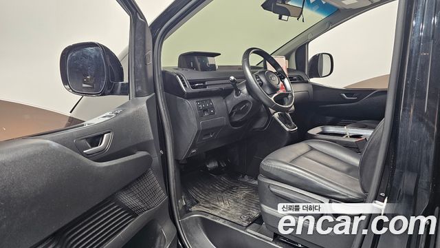 Hyundai Staria Cargo 5-Seater Modern 2023 — фото 10