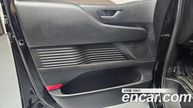 Hyundai Staria Cargo 5-Seater Modern 2023 — фото 24