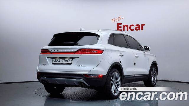Lincoln MKC 2.0 AWD 2017 — фото 2