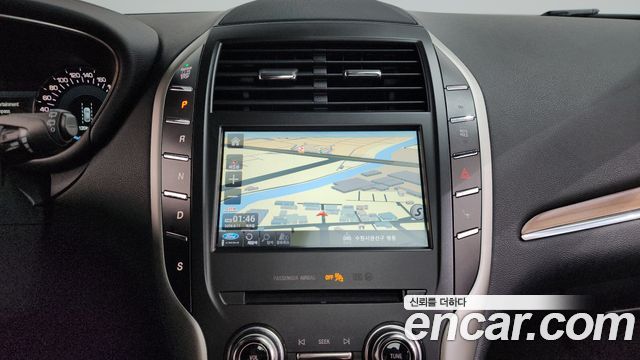 Lincoln MKC 2.0 AWD 2017 — фото 16