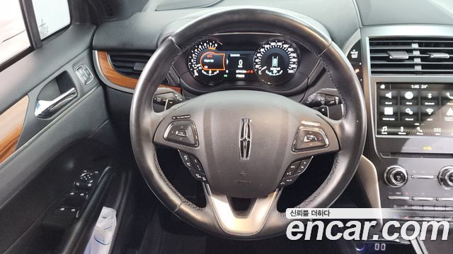 Lincoln MKC 2.0 AWD 2017 — фото 17