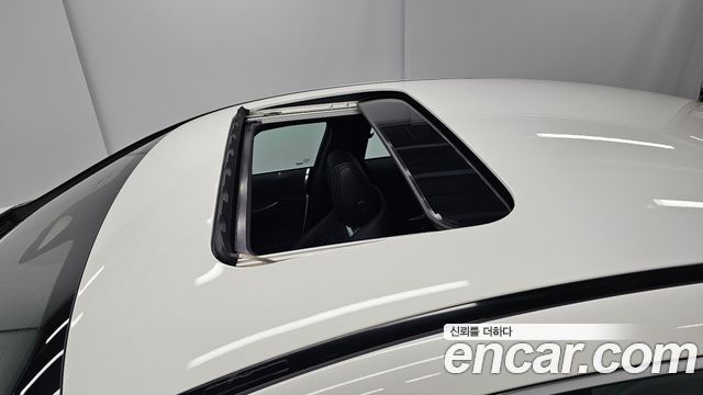 Mercedes-Benz AMG GT 4Door 43 4MATIC+ 2025 — фото 16