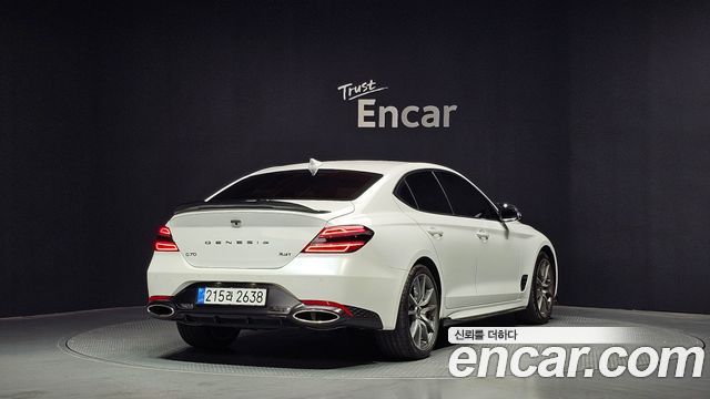 Genesis G70 Gasoline 3.3T 2WD 2022 — фото 2