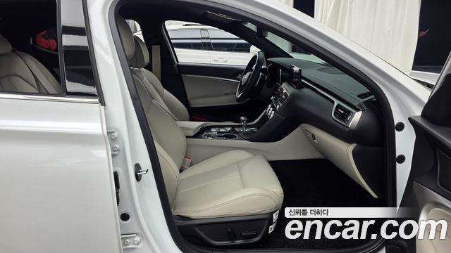 Genesis G70 Gasoline 3.3T 2WD 2022 — фото 11