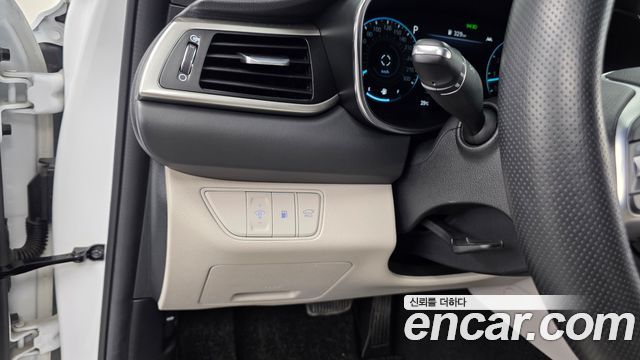 Genesis G70 Gasoline 3.3T 2WD 2022 — фото 16