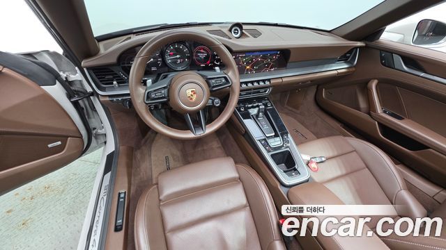 Porsche 911 (992) Carrera 4S Cabriolet 2023 — фото 7