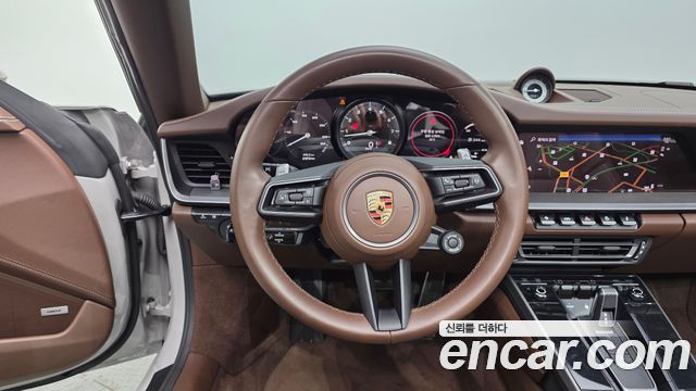 Porsche 911 (992) Carrera 4S Cabriolet 2023 — фото 13