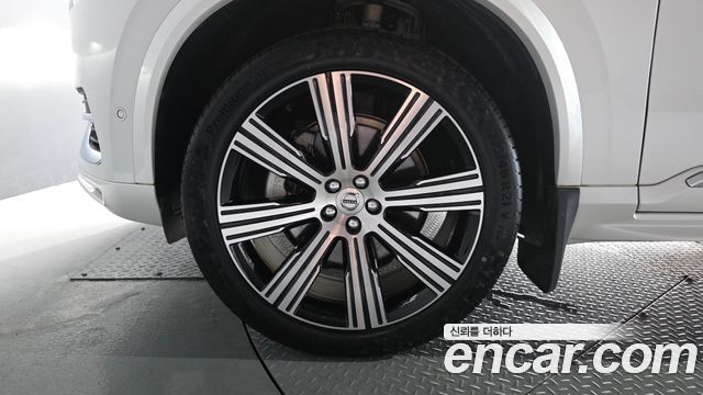Volvo XC90 (II) B6 Ultimate Bright 2023 — фото 5