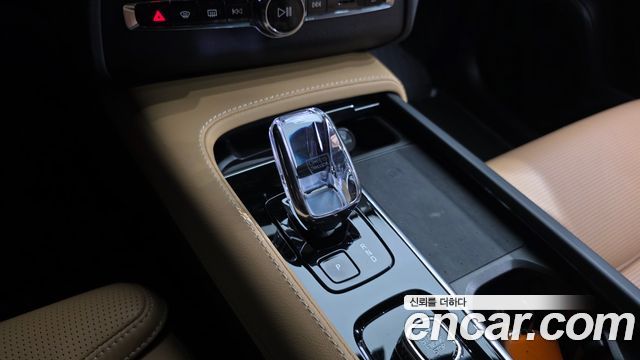 Volvo XC90 (II) B6 Ultimate Bright 2023 — фото 9
