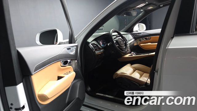 Volvo XC90 (II) B6 Ultimate Bright 2023 — фото 10