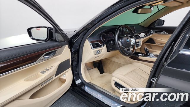 BMW 7 Series (G11) 730d xDrive 2016 — фото 10