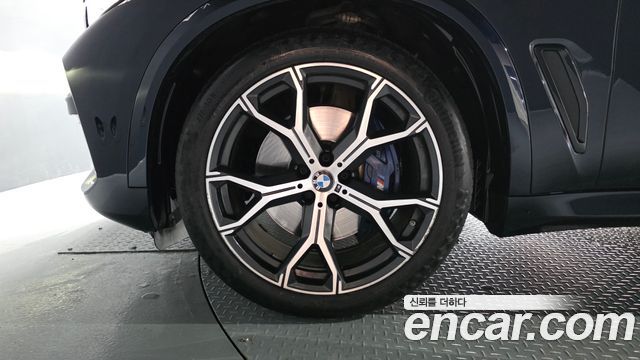 BMW X5 (G05) xDrive 40i M Sport 2022 — фото 5