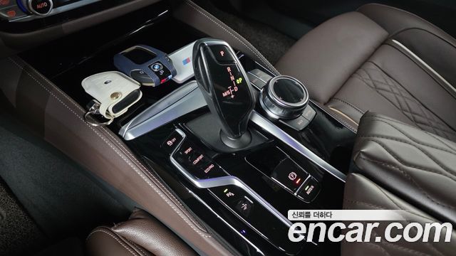 BMW 6 Series GT (G32) 630i xDrive M Sport 2023 — фото 9