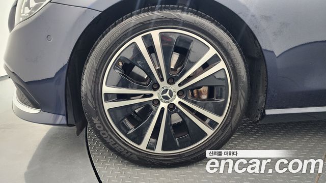 Mercedes-Benz E-Class (W213) E250 Avantgarde 2021 — фото 5