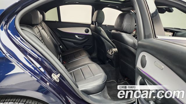 Mercedes-Benz E-Class (W213) E250 Avantgarde 2021 — фото 15