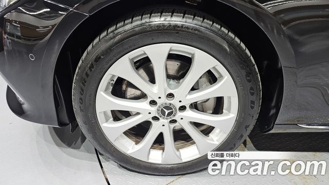 Mercedes-Benz E-Class (W213) E220d Exclusive 2019 — фото 5