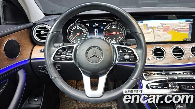 Mercedes-Benz E-Class (W213) E220d Exclusive 2019 — фото 13