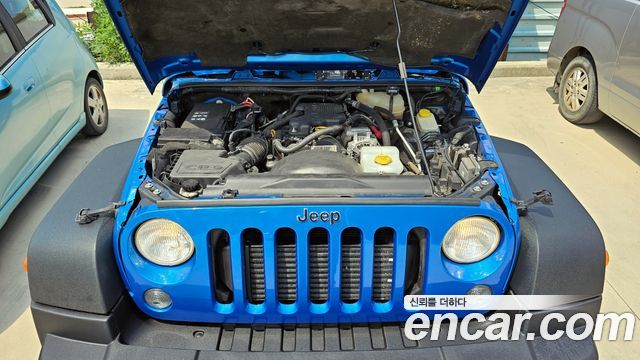 Jeep Wrangler (JK) 2.8 Diesel Rubicon 4Door 2015 — фото 6