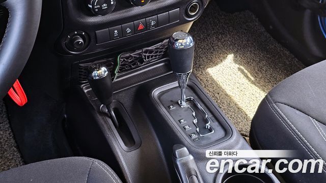 Jeep Wrangler (JK) 2.8 Diesel Rubicon 4Door 2015 — фото 9