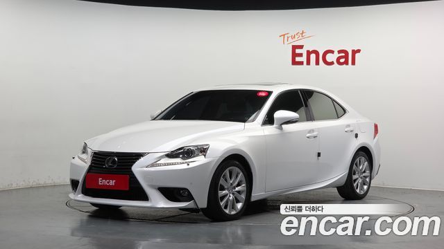 Lexus IS250 Premium XE30