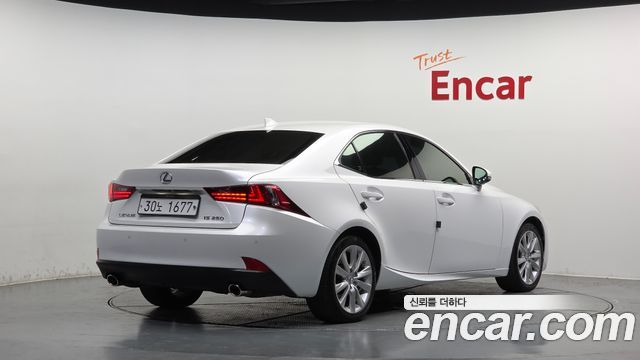 Lexus IS250 Premium XE30 2015 — фото 2
