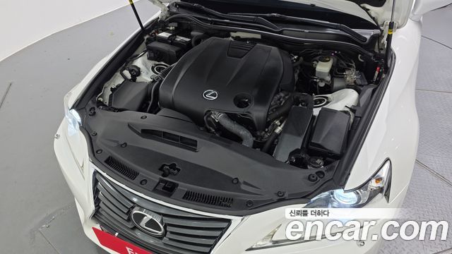 Lexus IS250 Premium XE30 2015 — фото 6