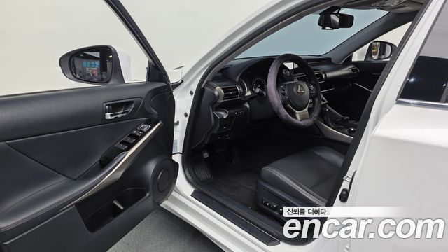 Lexus IS250 Premium XE30 2015 — фото 10
