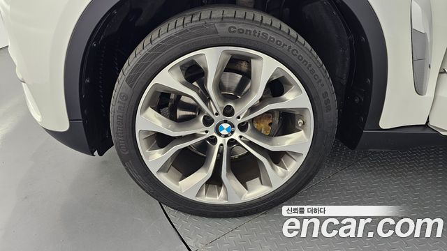 BMW X6 (F16) xDrive 30d 2018 — фото 5