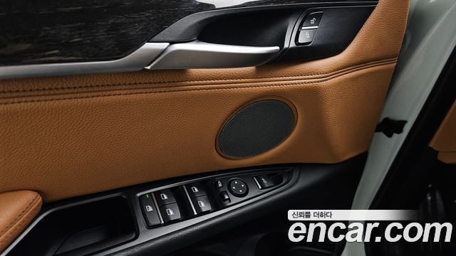 BMW X6 (F16) xDrive 30d 2018 — фото 18
