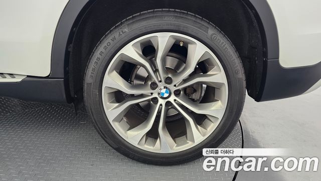 BMW X6 (F16) xDrive 30d 2018 — фото 21