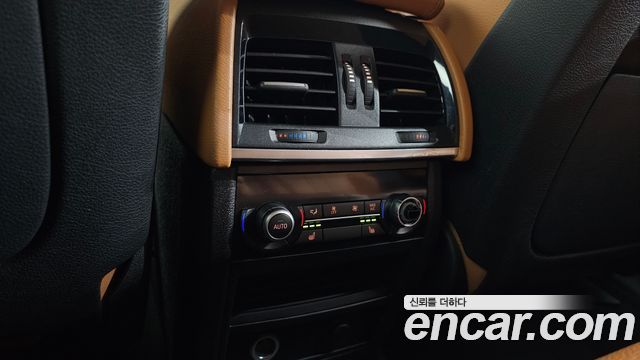 BMW X6 (F16) xDrive 30d 2018 — фото 30