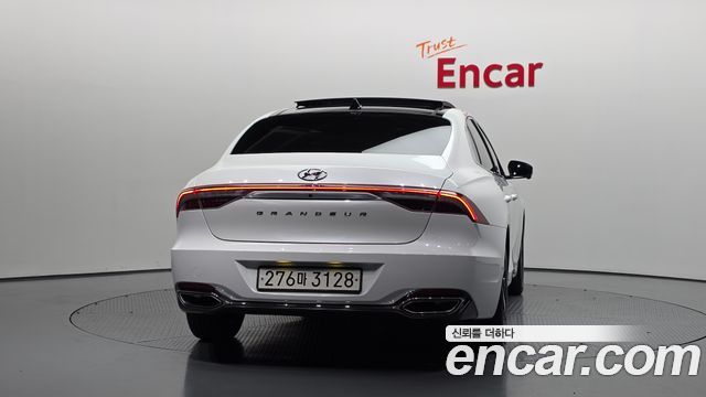 Hyundai Grandeur Hybrid (IG) Exclusive 2022 — фото 4