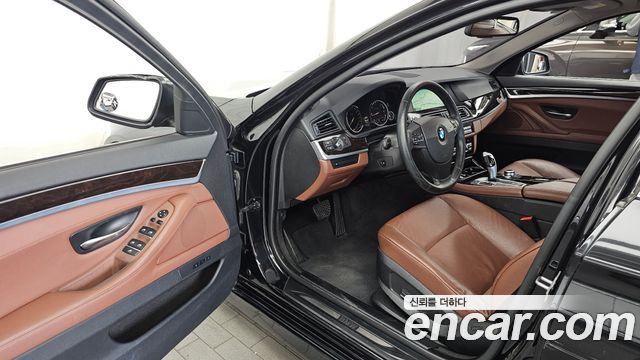BMW 5 Series (F10) 525d xDrive 2013 — фото 10
