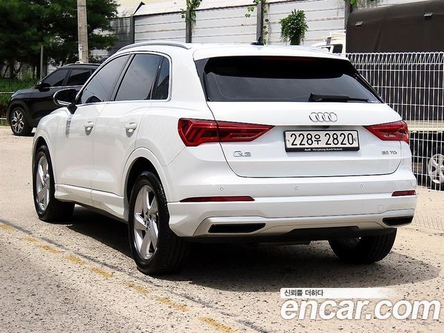 Audi Q3 (F3) 35 TDI Premium 2020 — фото 2