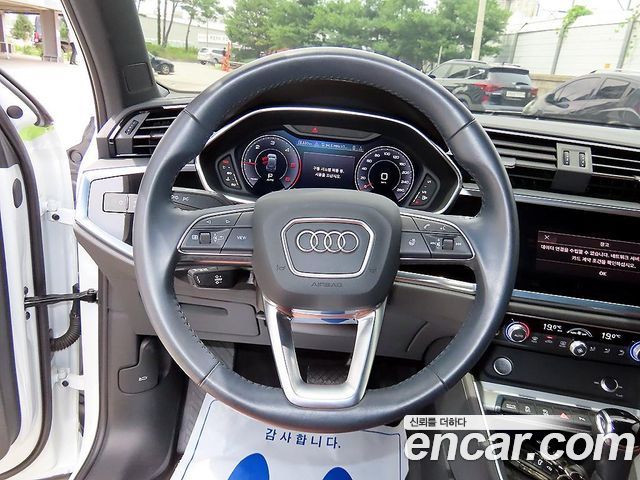 Audi Q3 (F3) 35 TDI Premium 2020 — фото 10