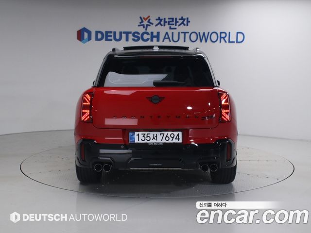 MINI Cooper S Countryman (III) ALL4 JCW 2024 — фото 4