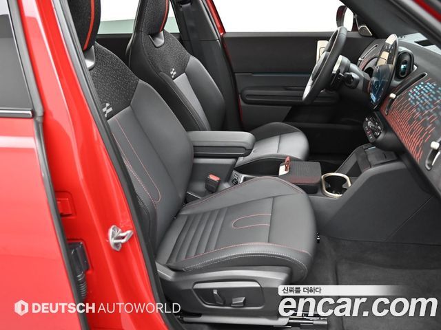 MINI Cooper S Countryman (III) ALL4 JCW 2024 — фото 10