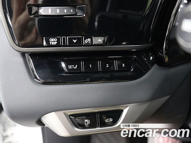Lexus RX350h (V) Luxury 2025 — фото 17