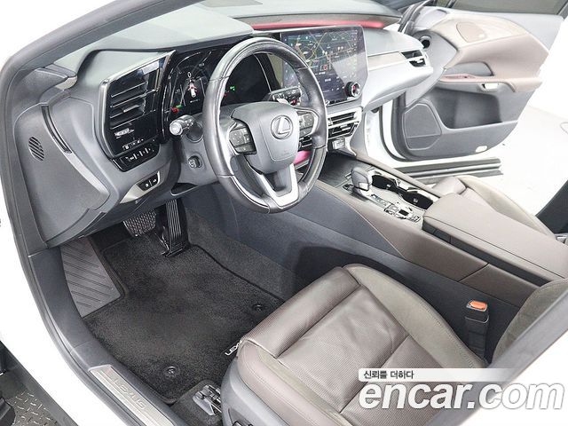 Lexus RX350h (V) Luxury 2025 — фото 19