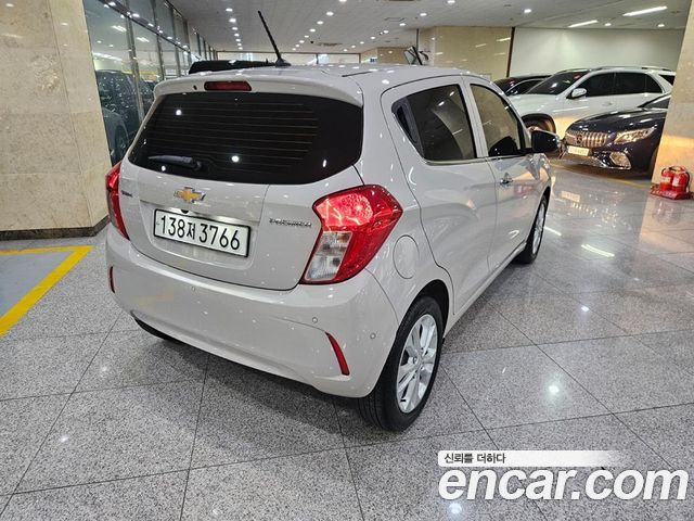 Chevrolet Spark Premier 2021 — фото 4